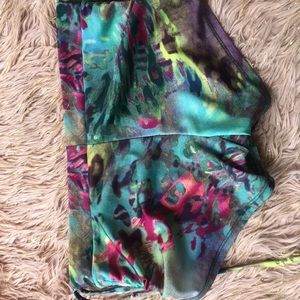 Hot yoga woman shorts with strings